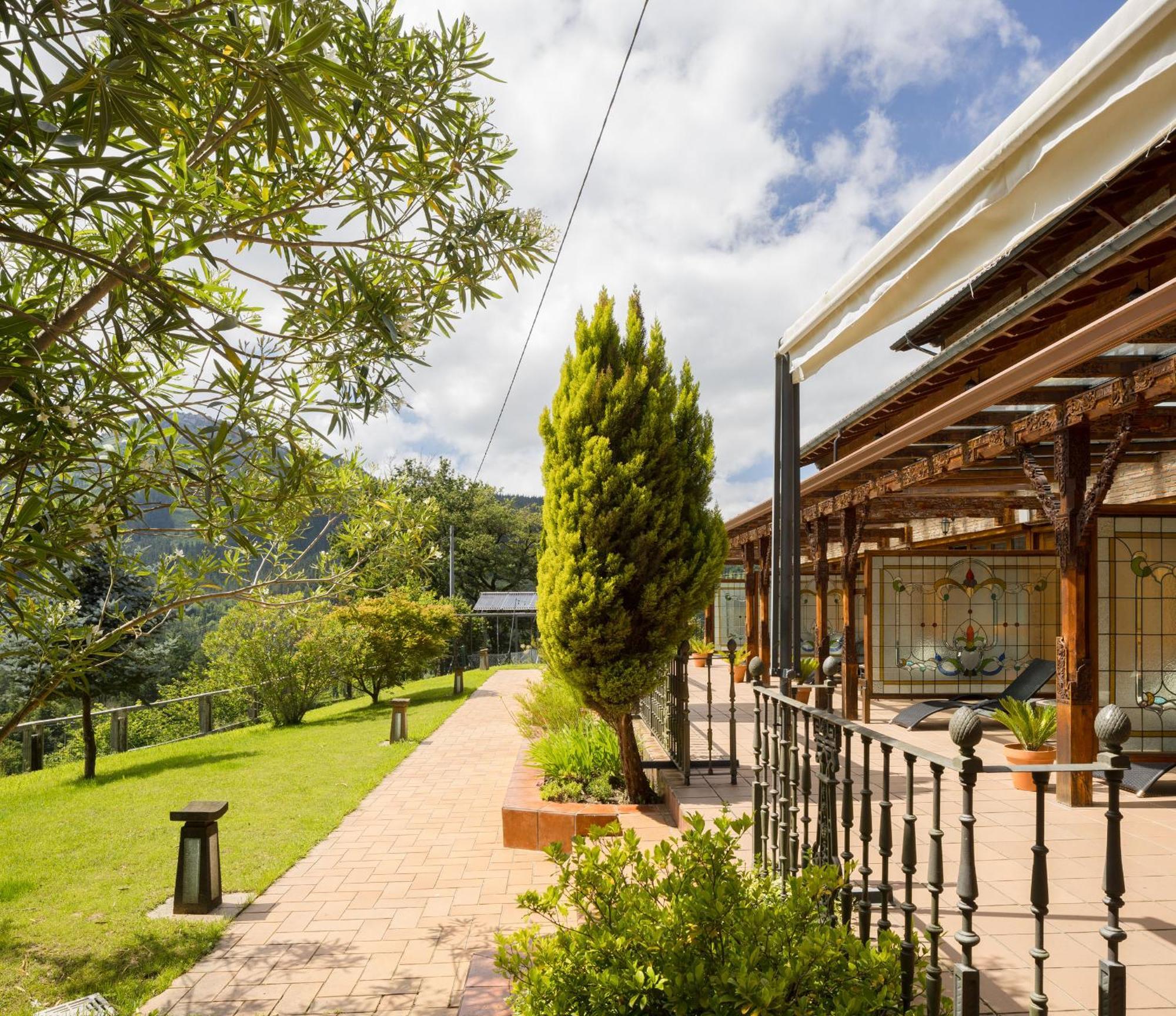 Zeanuri Hotel & Spa Etxegana מראה חיצוני תמונה